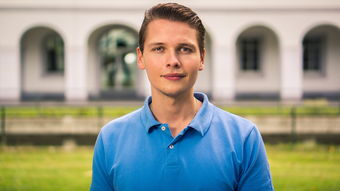 开云电竞登录-CBA主帅战术理念分享会吸引教练员广泛参与,cba主教练是谁 第1张 开云电竞登录-CBA主帅战术理念分享会吸引教练员广泛参与,cba主教练是谁 第1张