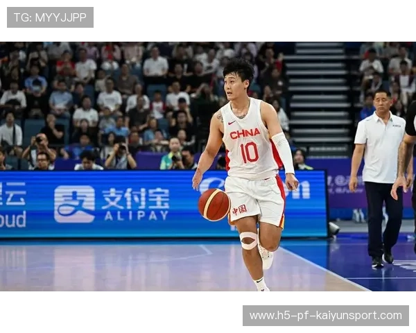《中国体育报》：NBA选派的训练师亚洲杯期间已参与男篮训练，中国男篮亚洲杯集训